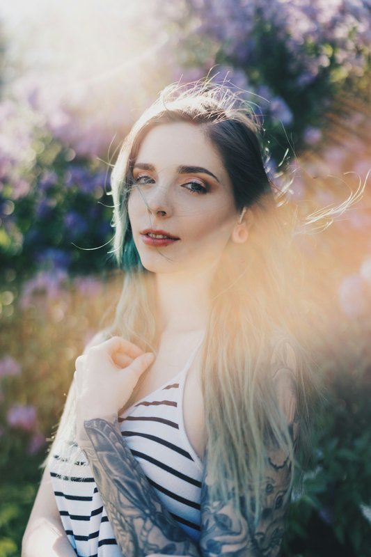 Laura J.